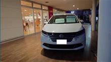 法定点検ほかで入院です。代車はいつものＥ１２ノートです。