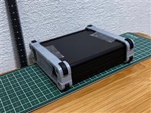 平らで大きめのアルミケースのご紹介