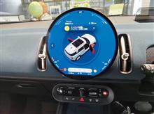 ミニの特徴・・・センターメーター、カッコイイー❕
