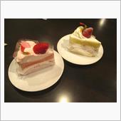 紅白のショートケーキ