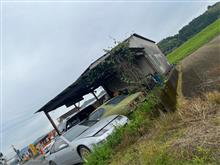 道端にて