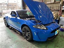 CRUISEさんにてXKR-Sのオイル交換 CRUISEさんにてXKR-Sのオイル交換