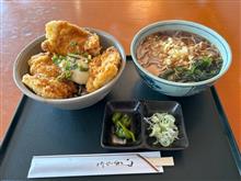 地元のそば屋でランチ