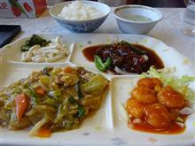 三品ランチ
