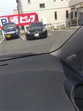 ベンツ…駐車難アリ…(^_^;)5/24