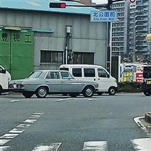 縦目のベンツ