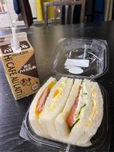 王道の喫茶店のサンドイッチ😘