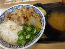 牛麦とろろ丼