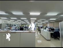 事務所の取締役ら皆定時で帰宅。