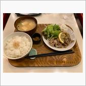 今日のお昼はツーイング先の近 ...