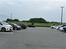 コストコ熊本御船倉庫、駐車場ではカラス注意!! コストコ熊本御船倉庫、駐車場ではカラス注意!!