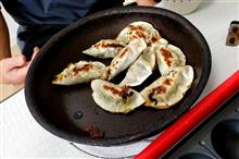束の間の“餃子パーティー”にて思ったコト・・・ｼﾗﾝｶﾞﾅ