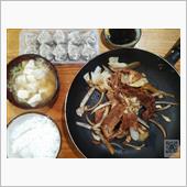 豚肉キャベツ玉ねぎ炒めと味噌 ...