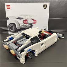 レゴ10337のランボルギーニ・カウンタック5000QVと元箱です