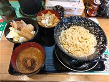 【濃厚豚骨背脂つけめん】・・・。