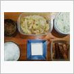 二週連続で丸キャベツを゙買ってしまったので、この晩ご飯・・・