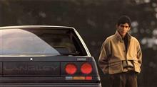 &#39;86年デビューの４ドア車２車種が1/43ミニカーで…