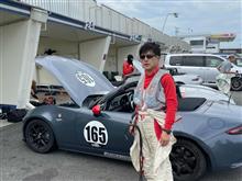 真夏のサーキット、暑さ対策