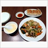 今日のランチは餃子工房 YA ...