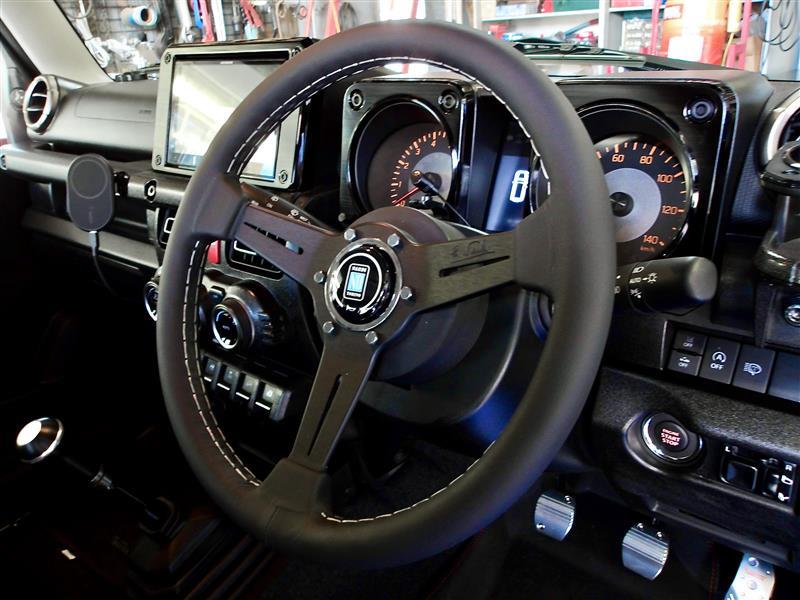 φ340、ブラックレザーリム×ブラックスポークのスポーティな