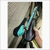 クロスバイクのサドルを交換し ...