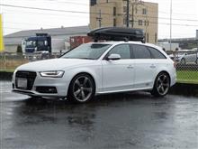 TEXAエアコンクリーニング..AUDI A4アバント　エアコンガスチャージ