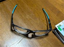 視力が上がったので、メガネを変えることにしました