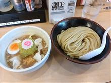 【ぶたぶた】・・・。