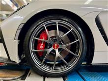 希少な限定モデルならではの魅力はそのままに、車高調装着とホイール交換で走りを磨き上げました。“オーリンズDFV”コンプリートキット”と“BBS RI-A”を取り付け!!