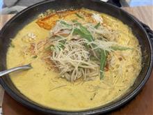 東京は行列の街