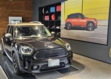 新しいMINI!と無くなるクラブマン!
