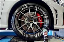 登場したばかりの話題の後期型に“BBS RI-A”を装着してスタイルアップ!! 外した純正ホイールには“BLIZZAK VRX3”を組み込んで冬支度も完了。とっても美しいクロス入れ替えです。 