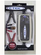 CTEK バッテリチャージャー購入