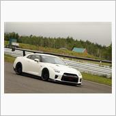 Ｒ３５同士の熱いバトルがガガ ...
