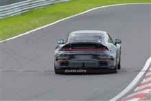 「ポルシェ 来年に新型911ターボハイブリッドを発売すると発表」 