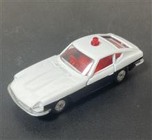 トミカ日本製再塗装のフェアレディZ432パトカーです♪