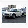 実は先週の作業の際に発見　MINI R56　エアークリーナーボックス　破損の画像