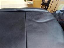 凹みのついた本革風シートカバーの修正を試みる