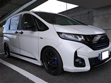 今年最後の洗車をしようかと・・・