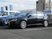 タイヤショップしてます..ゴルフⅤ R32 ミシュランPS5 225/40R18＋ブレーキパッド交換