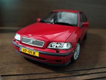 プラッツ/nunu製1/24スケール_ボルボS40で・き・た〜。 プラッツ/nunu製1/24スケール_ボルボS40で・き・た〜。