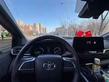 友達のシエナを運転