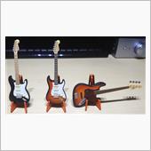 Fenderのギターとベース