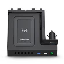 MB C220dにQiワイヤレス充電器を設置しました。