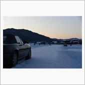 雪の中のロードスター