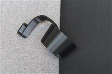 ベルランゴの助手席に物掛け（フック）を付けました。