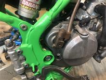 キックスターターのオイルシール交換です。　KX80-S1