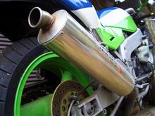 生コン車・工事車両、2サイクルバイクの後ろは避けてます 生コン車・工事車両、2サイクルバイクの後ろは避けてます
