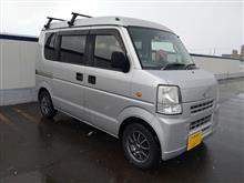 【車検】軽バンもあちこちと。