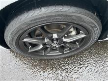 新車時装着タイヤ？早めに替えよう。